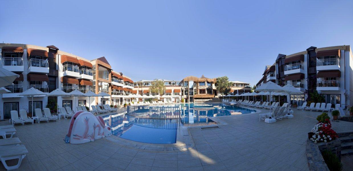 Bitez Risa Hotel Exterior foto