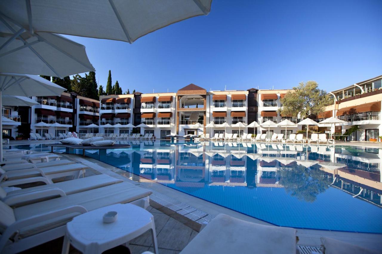 Bitez Risa Hotel Exterior foto